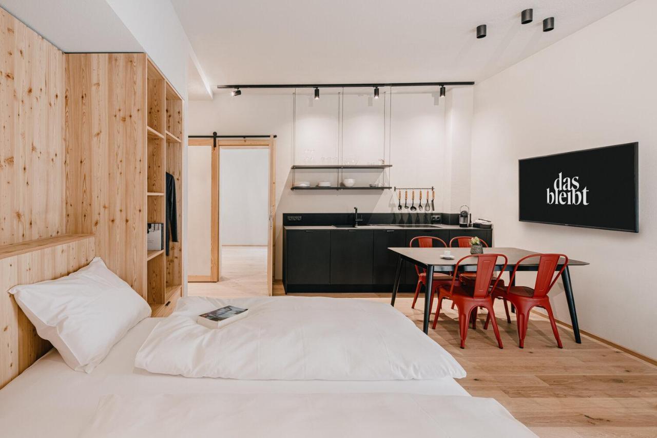 שלאדמינג Das Bleibt Alpine Suites מראה חיצוני תמונה