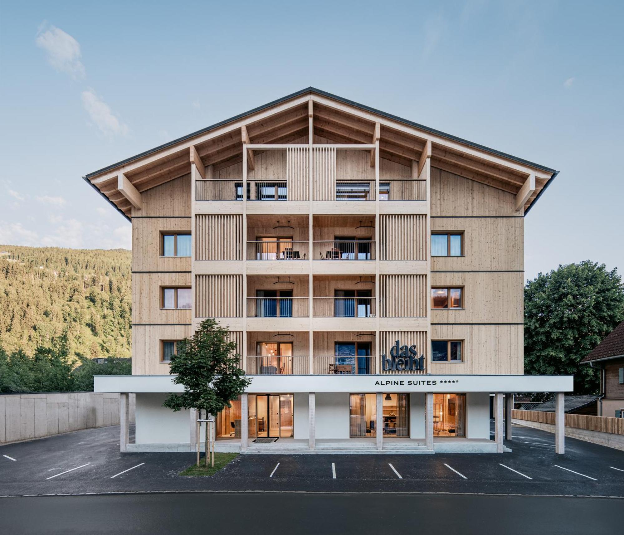 שלאדמינג Das Bleibt Alpine Suites מראה חיצוני תמונה